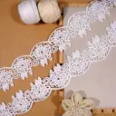 Blooming Blossom Pattern Scallop Edge Shuttle Lace