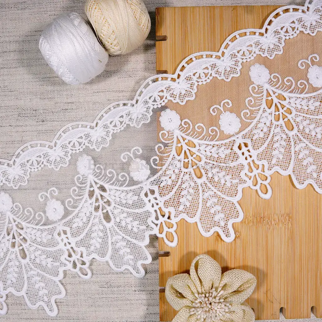 Geometric Floral Design Net Lace