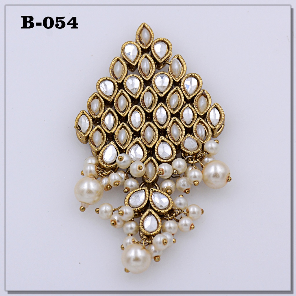Fancy Kundan Button