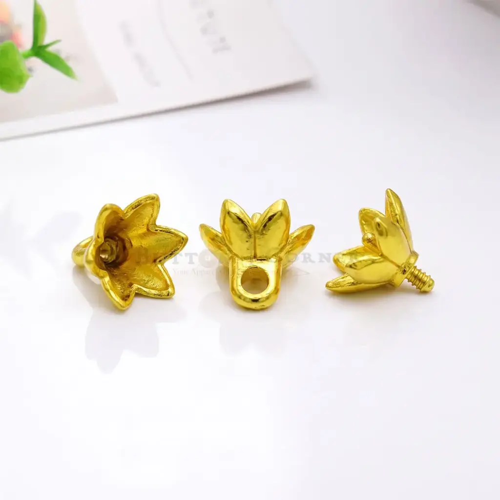 Blooming Flower Petals Pearl Hanging Pins