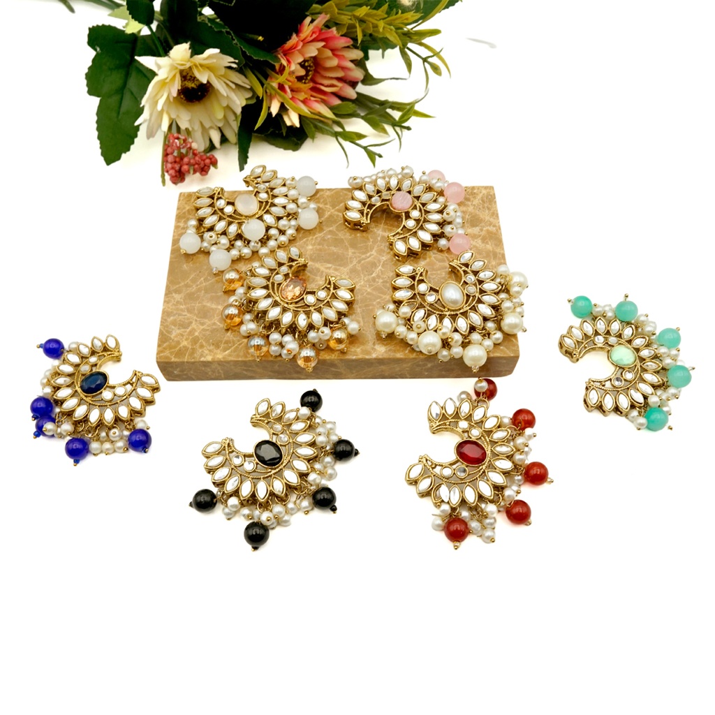 Antique Gold Kundan & Pearl Cluster Decorative Button