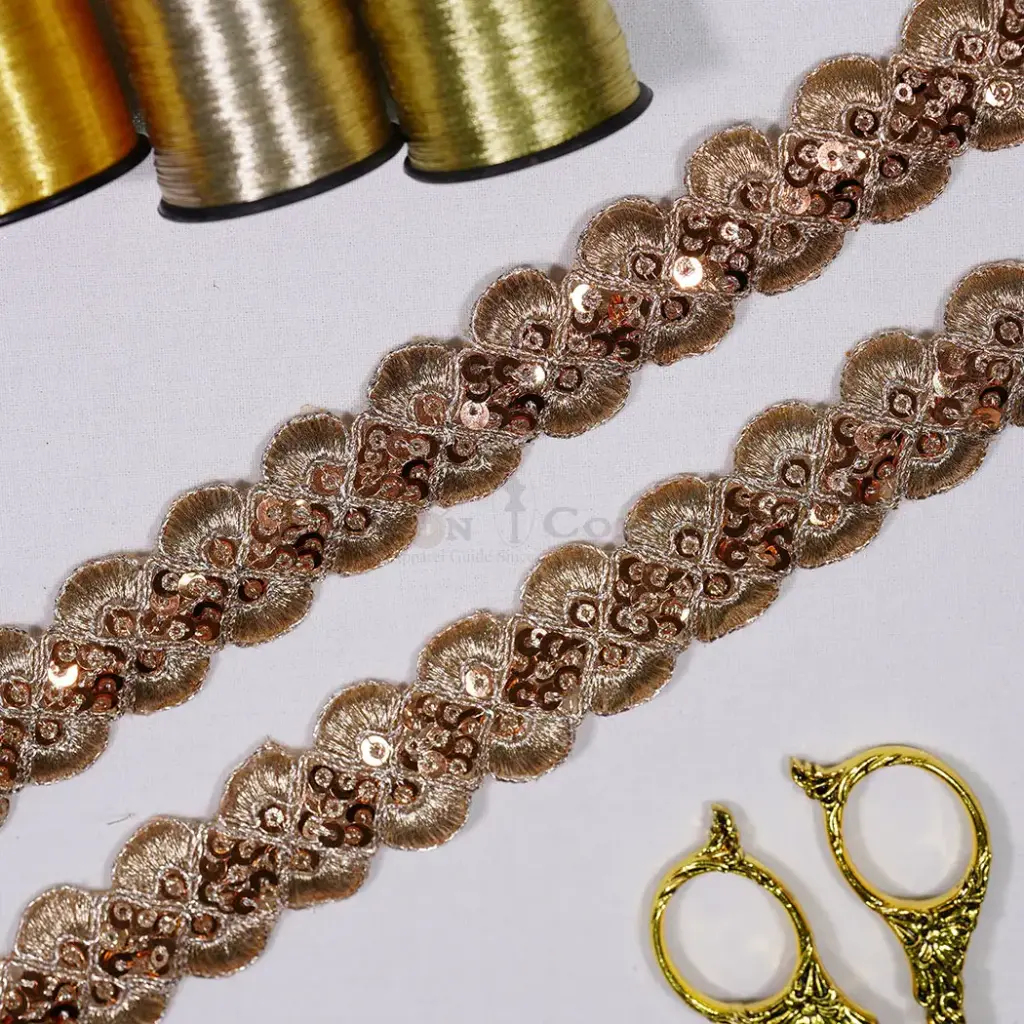 Sequence Accent Fancy Metallic Yarn Lace