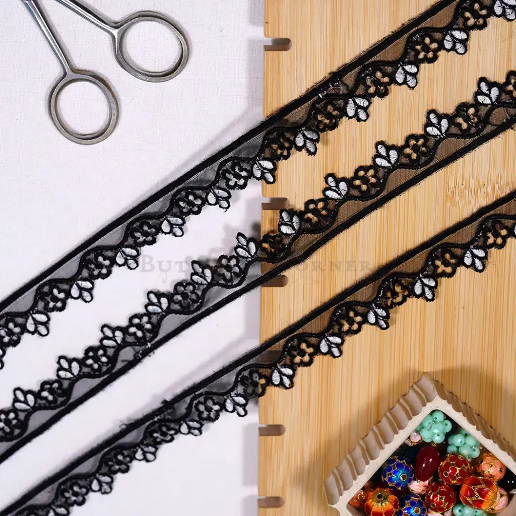 Floral Wave Edge Embroidery Thread Organza Lace