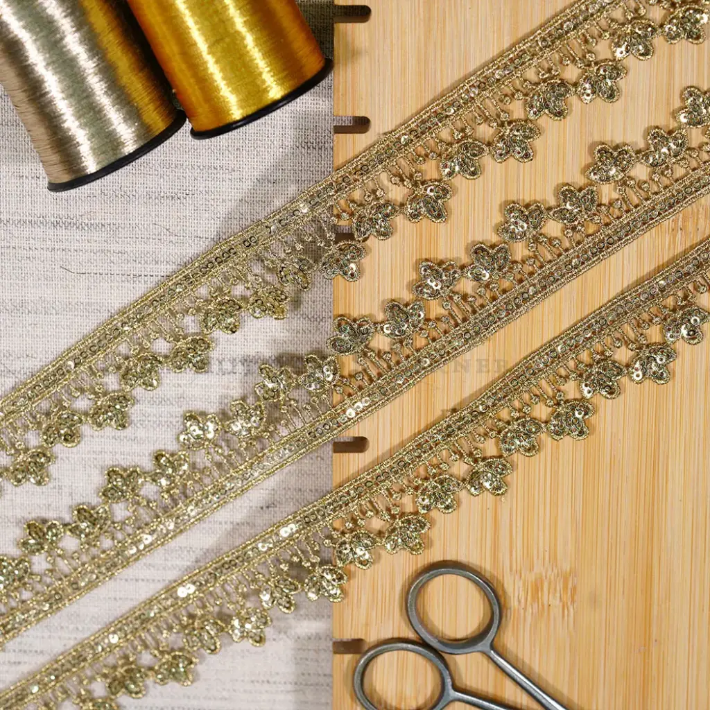 Decorative Sequence Floral Edge Fancy Metallic Yarn Zari Lace