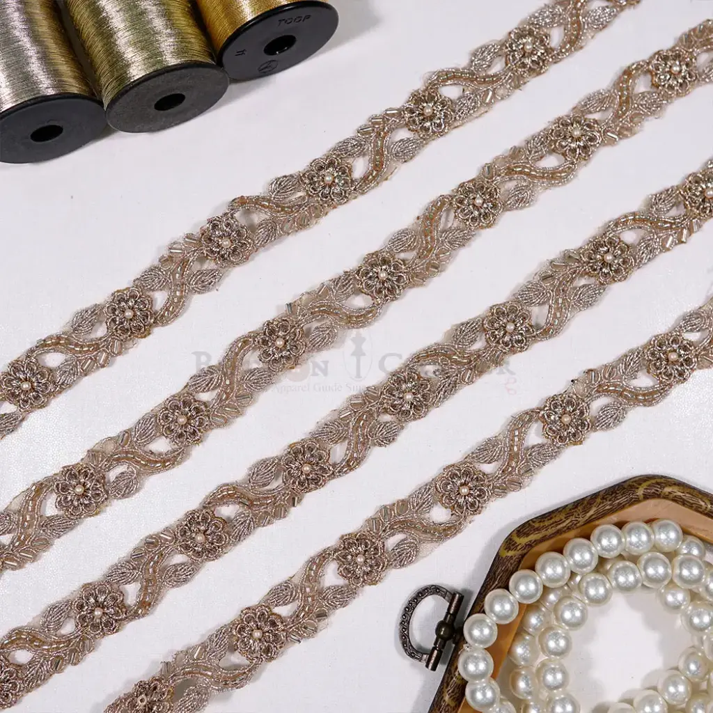 Floral Design Pearl & Glass Beads Accent Fancy Metallic Yarn Lace