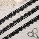 One Side Border Shuttle Lace