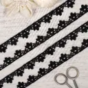 Floral Edge Side Border Shuttle Lace