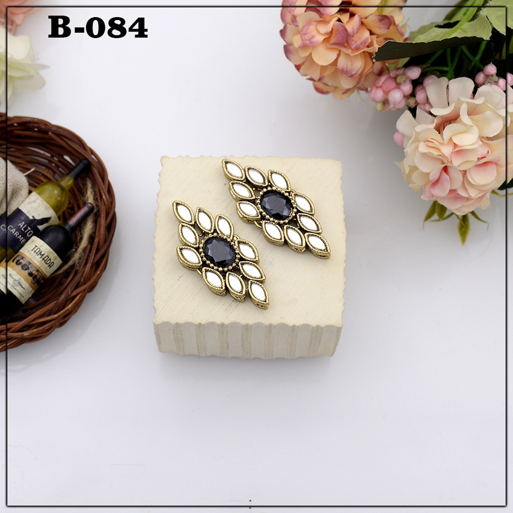 Fancy Kundan Button