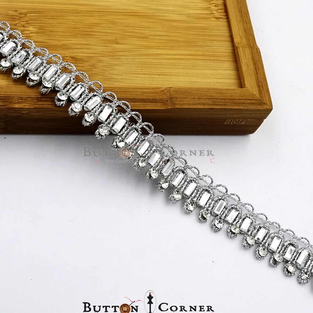 Fancy Metallic Yarn Stone Lace