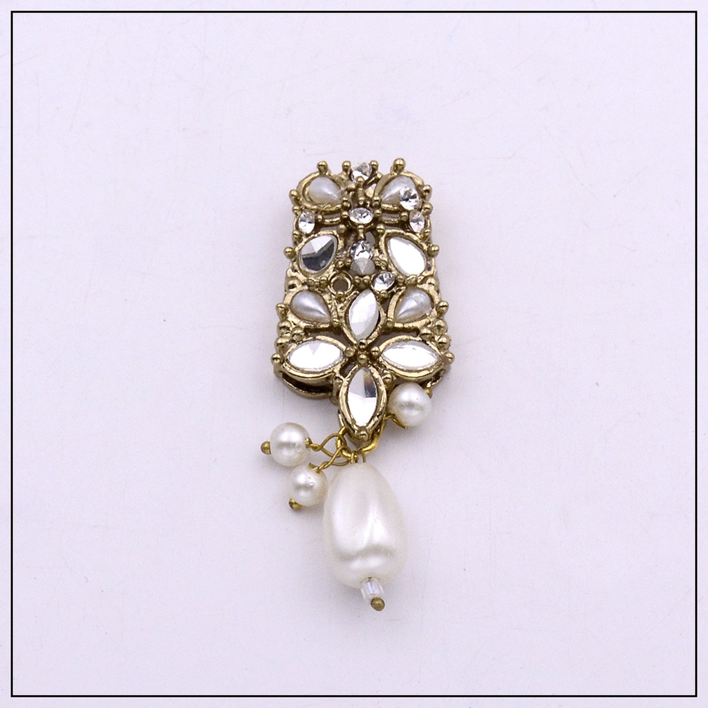 Fancy Kundan Button