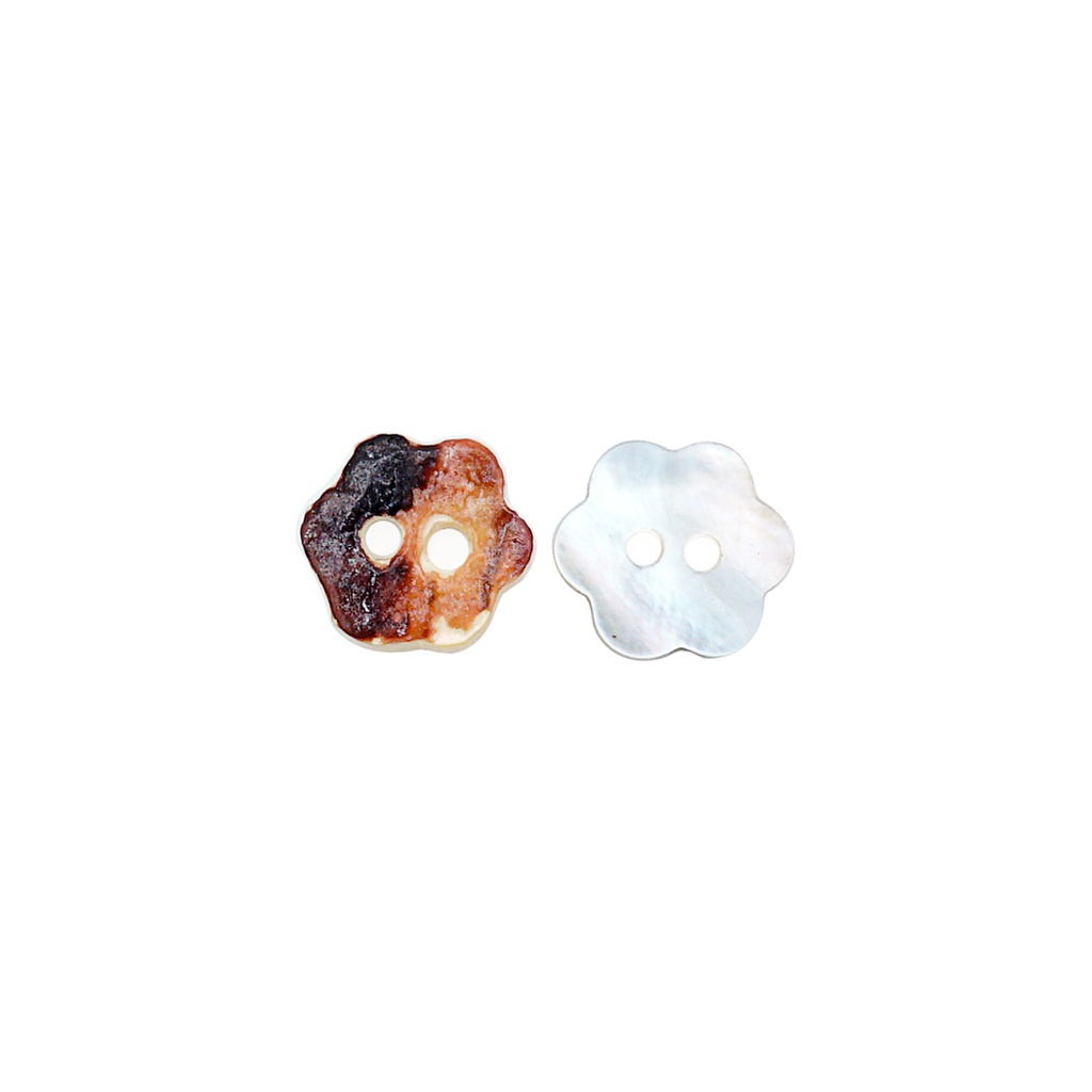 Agoya Japan Flower Shape Shell Button
