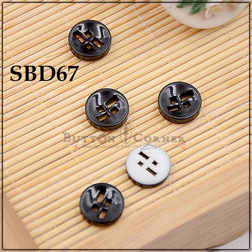 4 Square Shape Hole Shirt Button