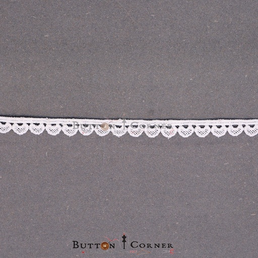 One Side Border Shuttle Lace