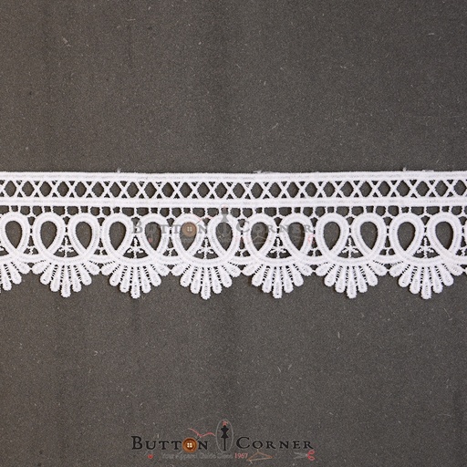 One Side Border Shuttle Lace