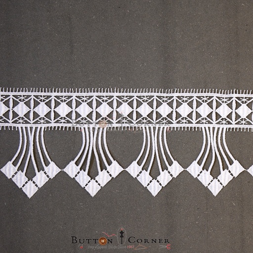 One Side Border Shuttle Lace