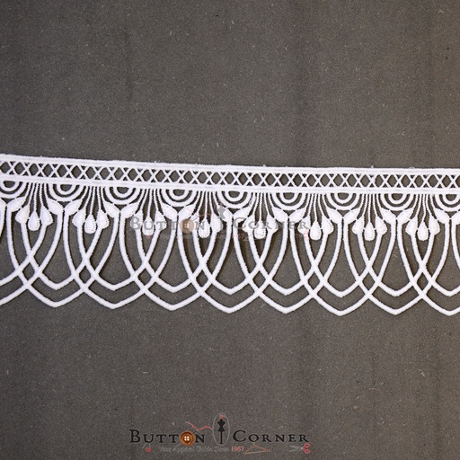 One Side Border Shuttle Lace