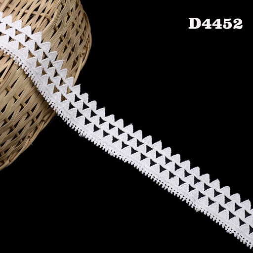 [D4452-WHITE] Shuttle One Side Border Lace
