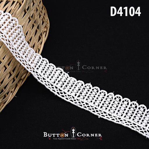 One Side Border Shuttle Lace