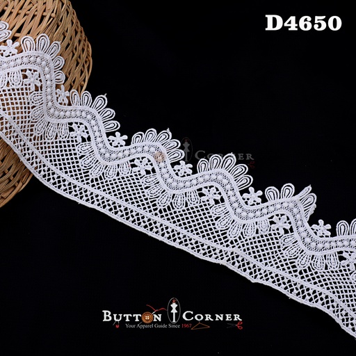 Shuttle One Side Border Lace