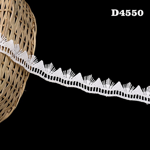 Shuttle One Side Border Lace