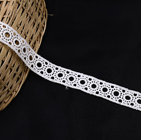 [D4439-WHITE] Shuttle Joined Lace