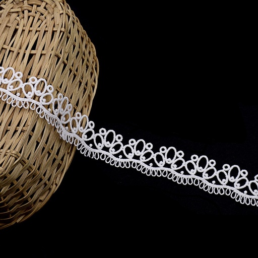 Shuttle One Side Border Lace