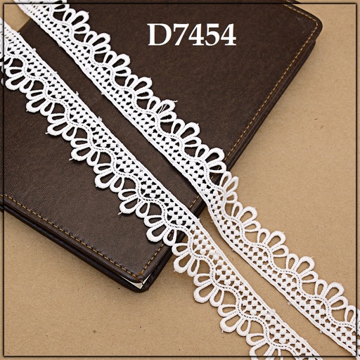 [D7454-WHITE] Shuttle One Side Border Lace