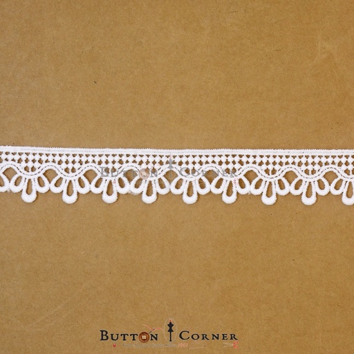 One Side Border Shuttle Lace