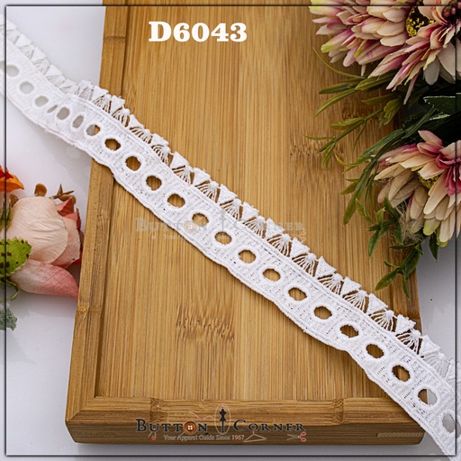 Shuttle One Side Border Lace