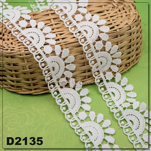 Shuttle One Side Border Lace
