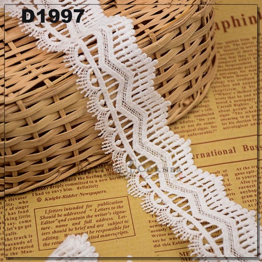 Shuttle One Side Border Lace