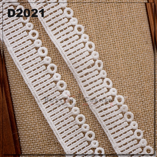 One Side Border Shuttle Lace