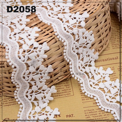 One Side Border Shuttle Lace