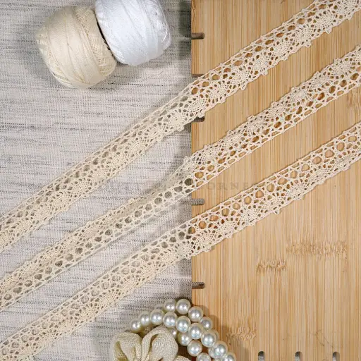 [CRL225 BEIGE] One Side Border Crochet Lace