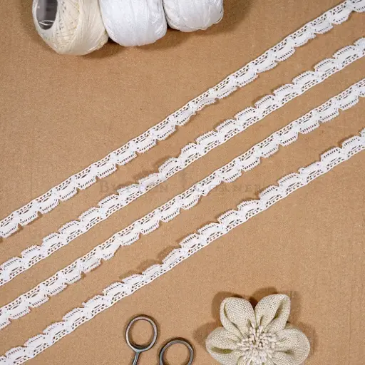[CRL292 WHITE] One Side Border Crochet lace