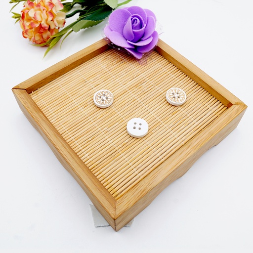 [WB02720 WHITE BEIGE] Floral Design 4 Hole Wood Button