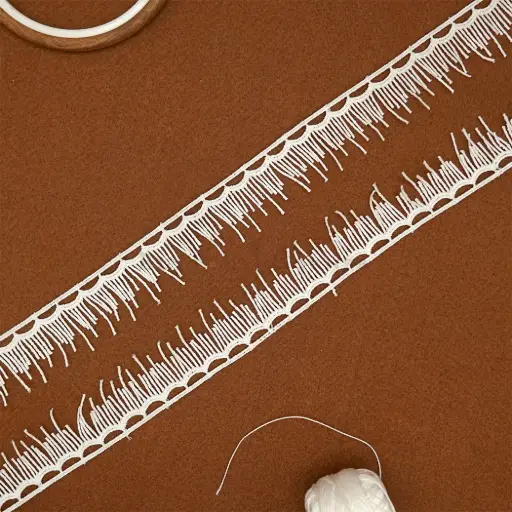 [D2289 WHITE] Shuttle Hanging Lace