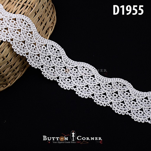 One Side Border Shuttle Lace