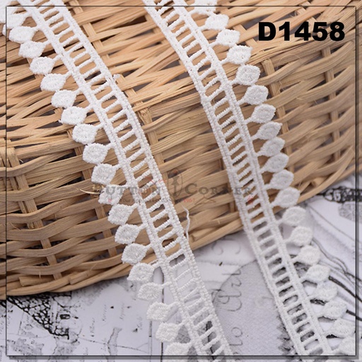 Shuttle One Side Border Lace