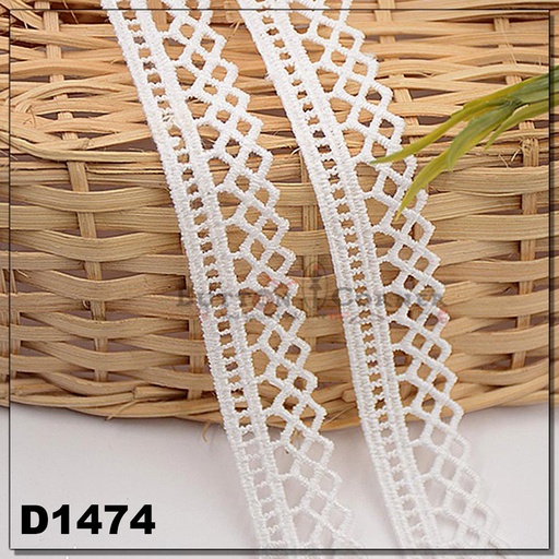 Shuttle One Side Border Lace