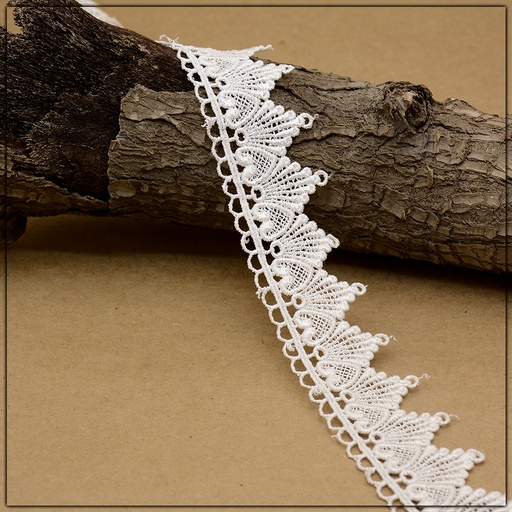 Shuttle One Side Border Lace