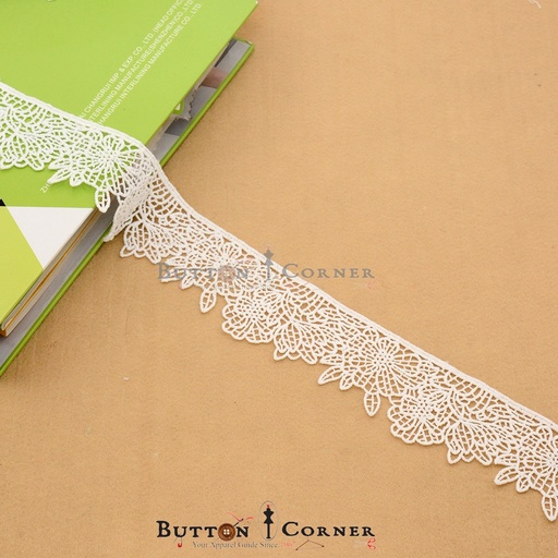 [D13716 WHITE] One Side Border Shuttle Lace