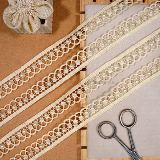 One Side Border Shuttle Lace with Pearl
