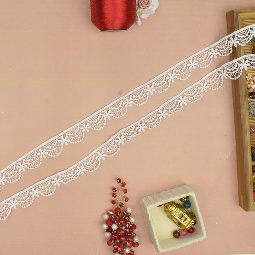 [811335-2 WHITE] One Side Border Shuttle Lace