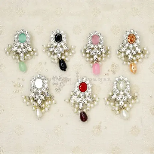 Silver Base Fancy Kundan Button