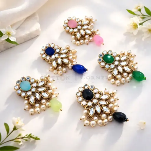 Gold Base Fancy Kundan Button