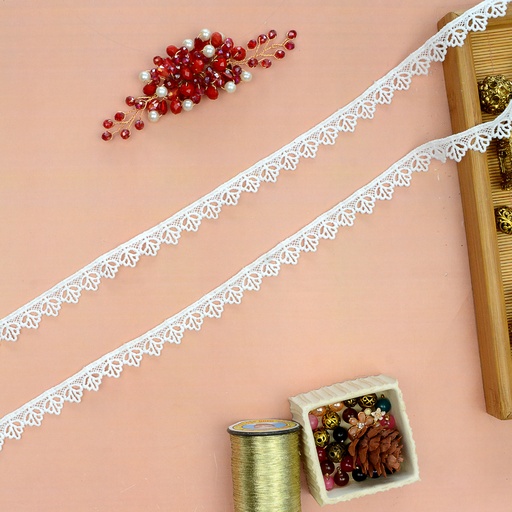 [D10013 WHITE] One Side Border Shuttle Lace