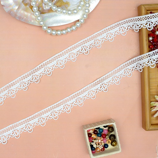 [D9537 WHITE] One Side Border Shuttle Lace