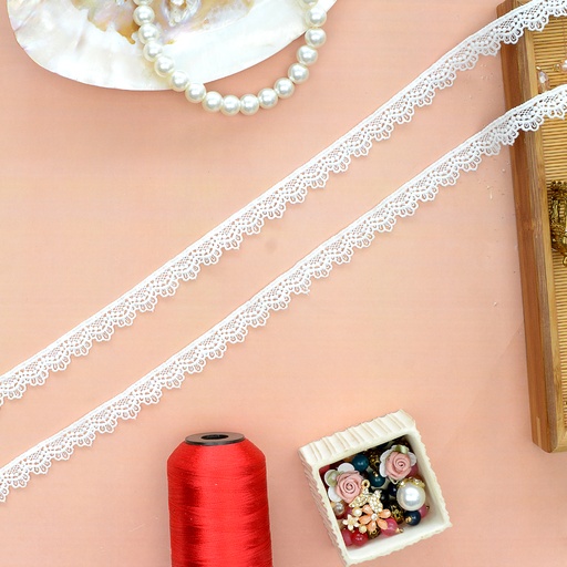 [D11114 WHITE] One Side Border Shuttle Lace