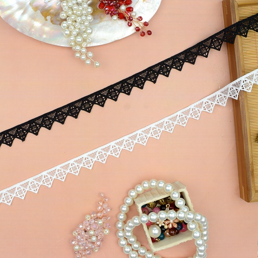 One Side Border Shuttle Lace